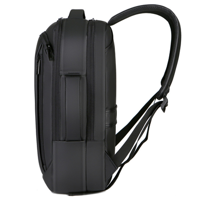 Black BSCI Business Travel Backpack แล็ปท็อปกระเป๋าเป้สะพายหลังบุรุษวัยรุ่นพร้อมที่ชาร์จ