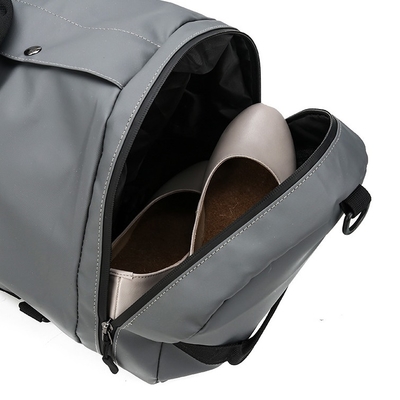 กระเป๋ายิมกันน้ำ Duffle กระเป๋าบุรุษยิมพร้อมช่องรองเท้าฟิตเนส Outdoor