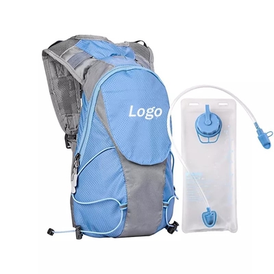 กระเป๋าเป้สะพายหลังเดินป่ากันน้ำ ISO 2L 0.1 กก. เสื้อกั๊กไฮเดรชั่นน้ำหนักเบาเดินทาง Men