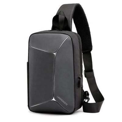 PU Mens Sling Crossbody Bag กระเป๋าสะพายกันน้ำพร้อมสาย USB BSCI