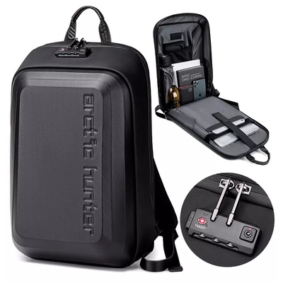 กระเป๋าเป้ธุรกิจกันน้ำ EVA Hard Case พร้อมพอร์ตชาร์จ USB Polyester