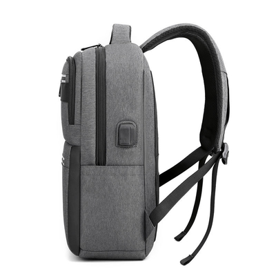 กระเป๋าเป้สะพายหลังแล็ปท็อปสำหรับธุรกิจขนาด 15.6 นิ้วพร้อม USB 28 * 16 * 42 Cm